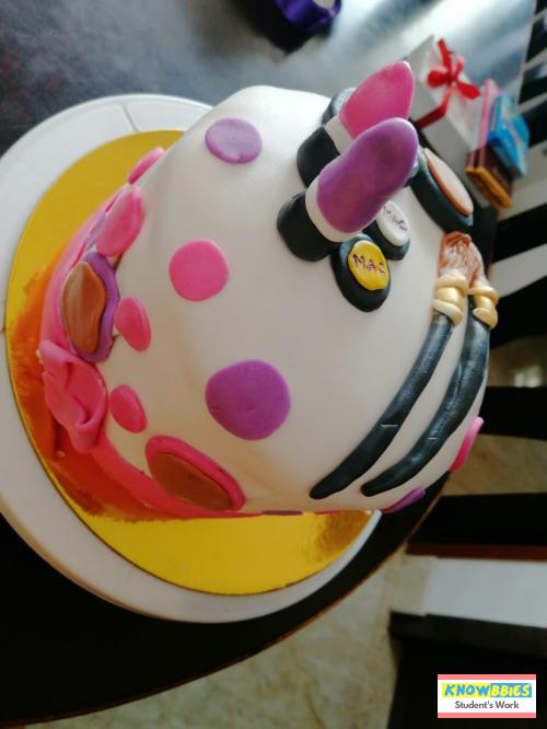 Online Course in Chennai  For Birthday Cakes + Fondant Cake : Baking & Icing Video Course (Pre-recorded) in Hindi